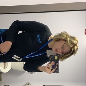 Meet your Posher, Savannah